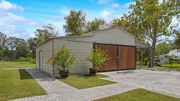 $524,900 | 5811 Avenue G 1/2, Santa Fe, TX 77510