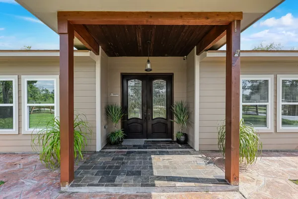 $524,900 | 5811 Avenue G 1/2, Santa Fe, TX 77510