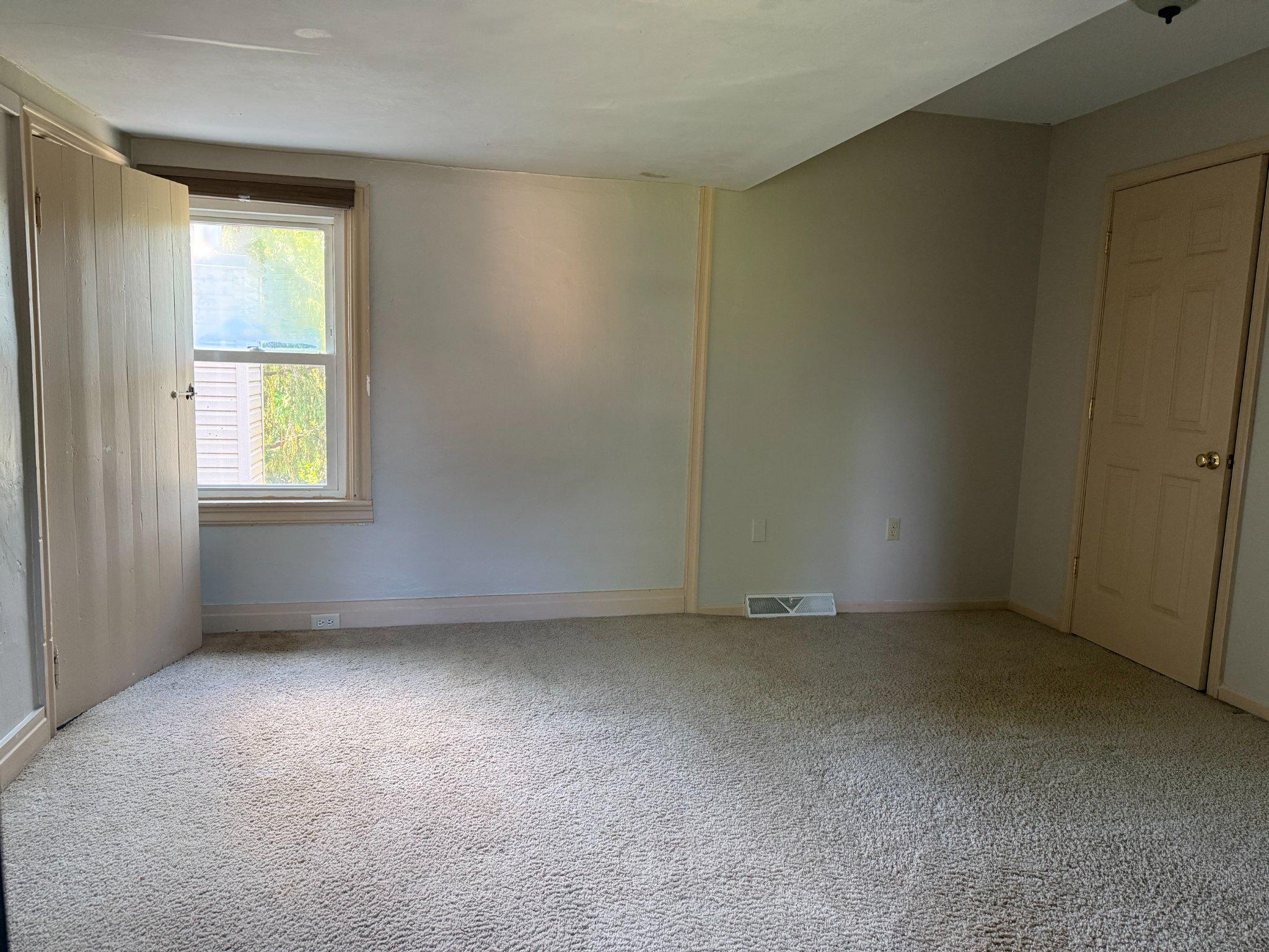 301 Ebenezer Road Lebanon, PA 17046 - Photo 18 of 37 2nd bedroom with natural light.