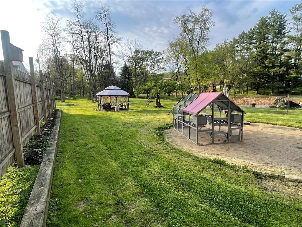 6130 Brush Run Road Bethel Park, PA 15102 - Photo 4 of 15