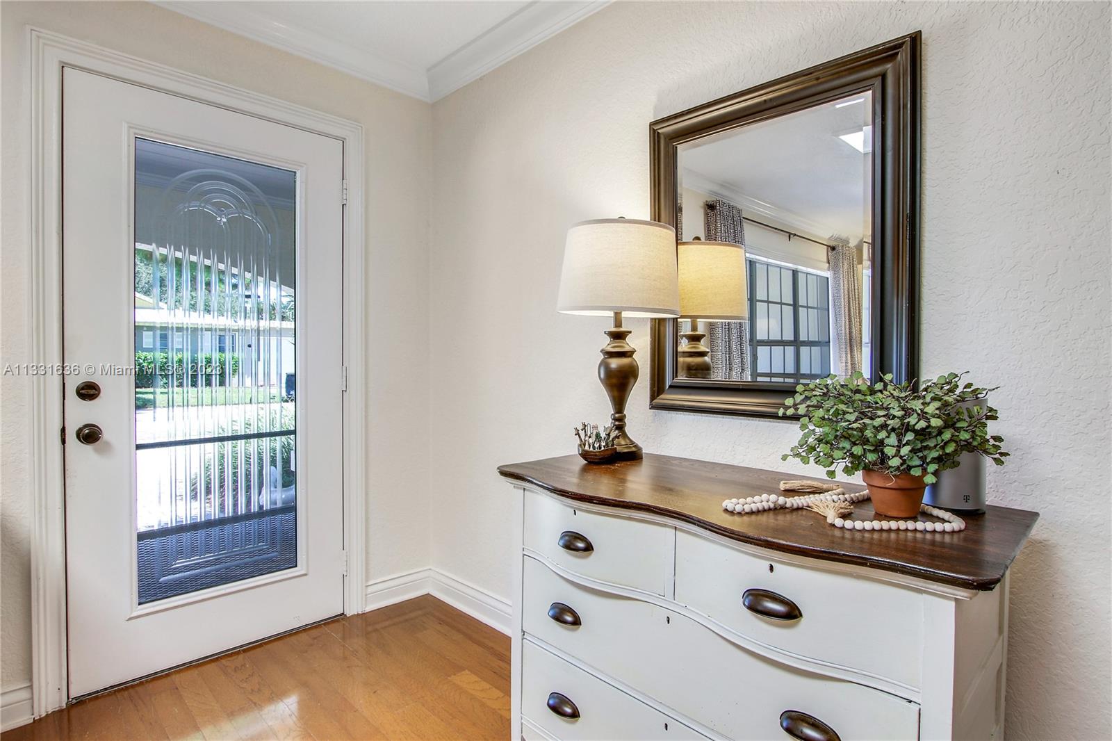 361 Zenith Lane Juno Beach, FL 33408 - Photo 4 of 36 a view of living room