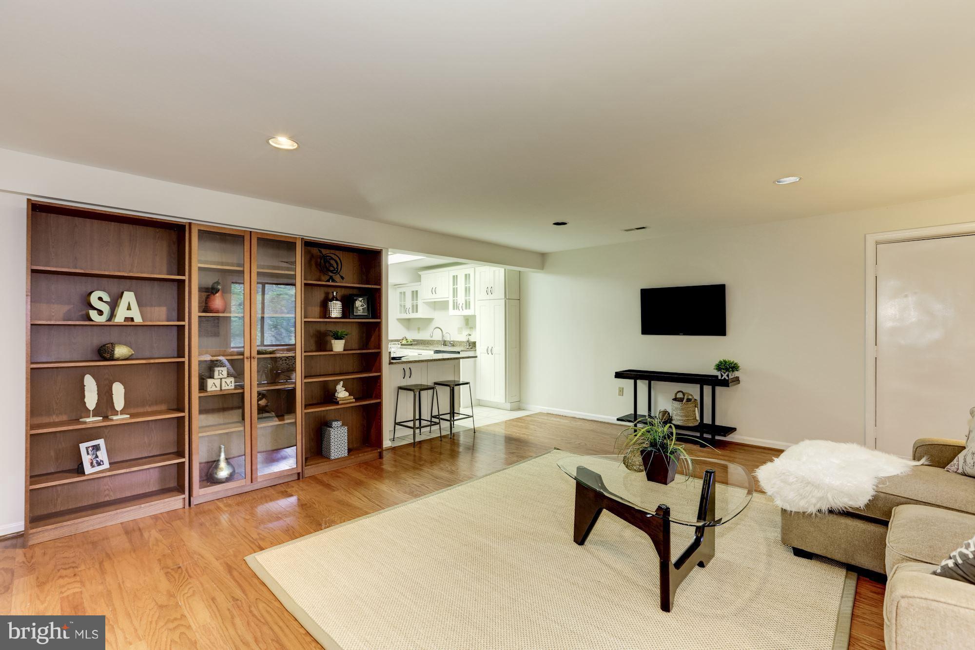 1207 Dale Drive Silver Spring, MD 20910 - Photo 17 of 22 Interior (General)