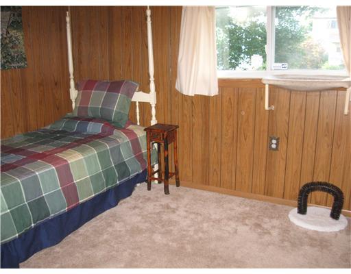 530 Jefferson Street Rochester, PA 15074 - Photo 13 of 14 Other. Bedroom