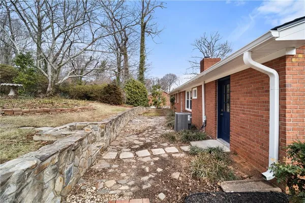 $359,900 | 3514 Stimpson Drive, Pfafftown, NC 27040