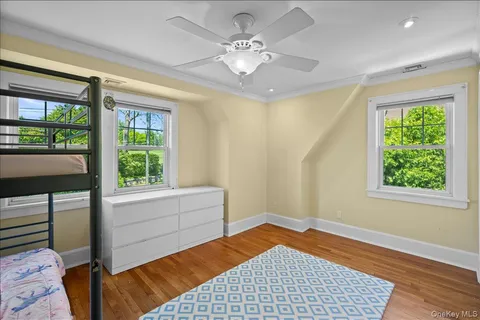 $989,000 | 367 Old Mamaroneck Road, White Plains, NY 10605