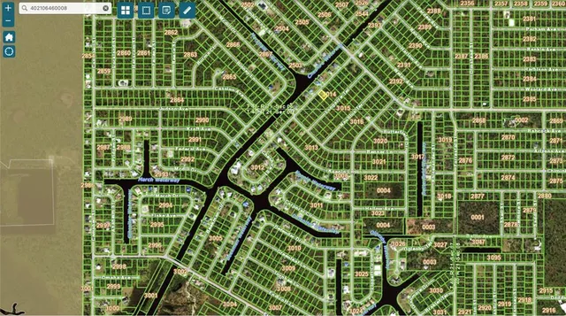 a view of a green building