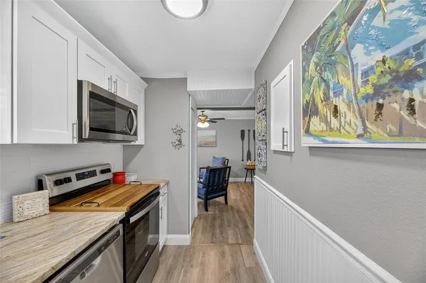 $230,000 | 1000 Apollo Beach Boulevard, Unit 204, Apollo Beach, FL 33572