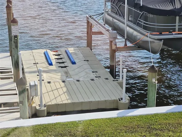 $230,000 | 1000 Apollo Beach Boulevard, Unit 204, Apollo Beach, FL 33572