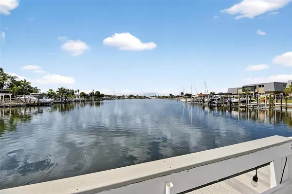 $230,000 | 1000 Apollo Beach Boulevard, Unit 204, Apollo Beach, FL 33572