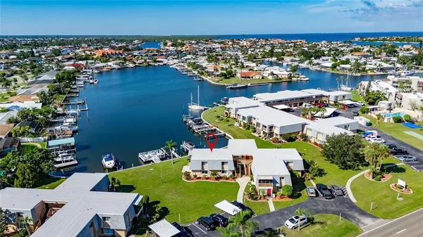 $230,000 | 1000 Apollo Beach Boulevard, Unit 204, Apollo Beach, FL 33572