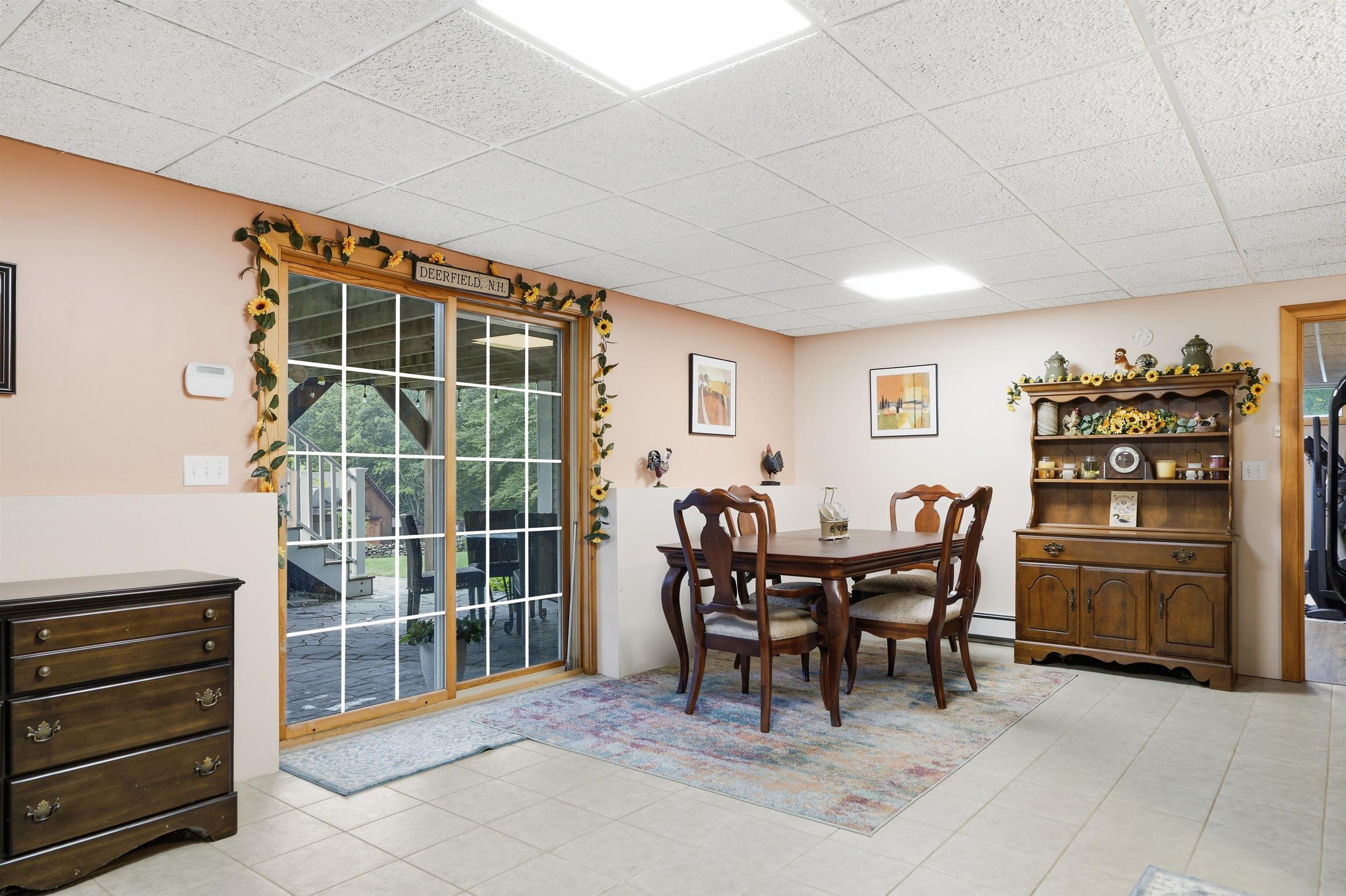 202 S Road Deerfield, NH 03037 - Photo 31 of 49
