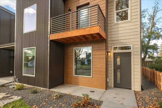 $459,000 | 3207 East 30th Avenue, Unit 3207 E 30TH AVE B, Spokane, WA 99223