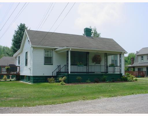 111 Seibert Road Coraopolis, PA 15108 - Photo 1 of 7 Exterior Front.
