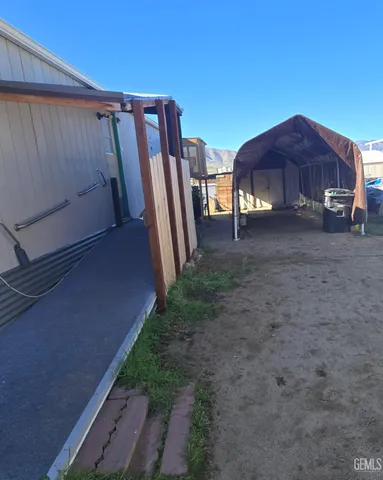 a view of a outdoor space