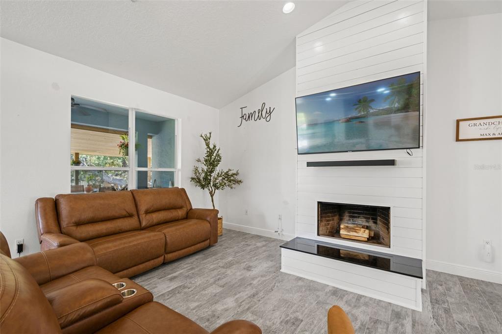 11360 Lark Sparrow Road Weeki Wachee, FL 34614 - Photo 11 of 56