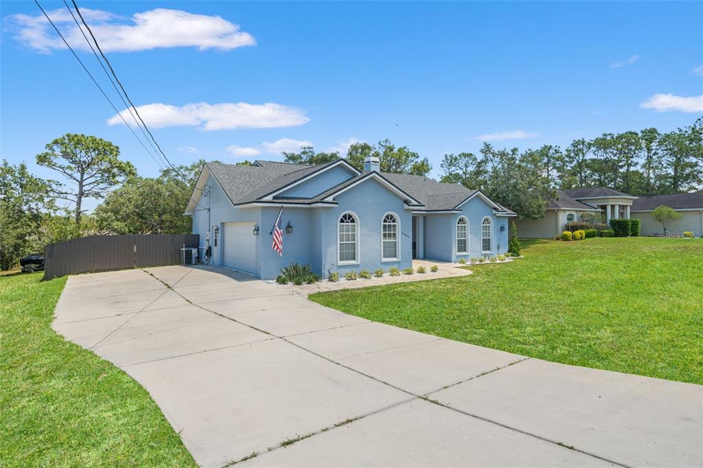 11360 Lark Sparrow Road Weeki Wachee, FL 34614 - Photo 3 of 56
