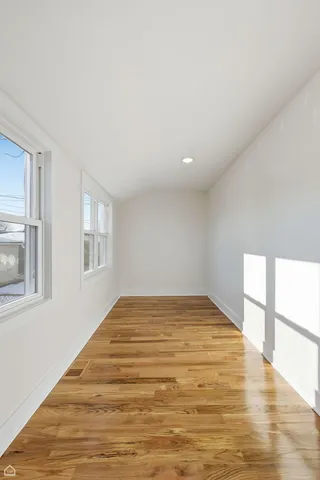 $684,900 | 5525 West Berenice Avenue, Chicago, IL 60641