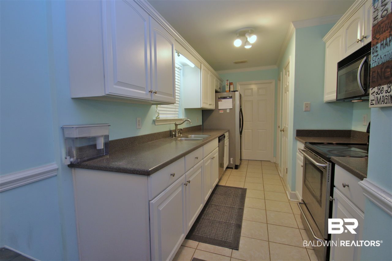 107 Avon Circle East Daphne, AL 36526 - Photo 6 of 24