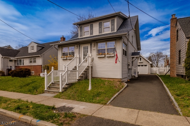 960 Moessner Avenue Union, NJ 07083 - Photo 1 of 29