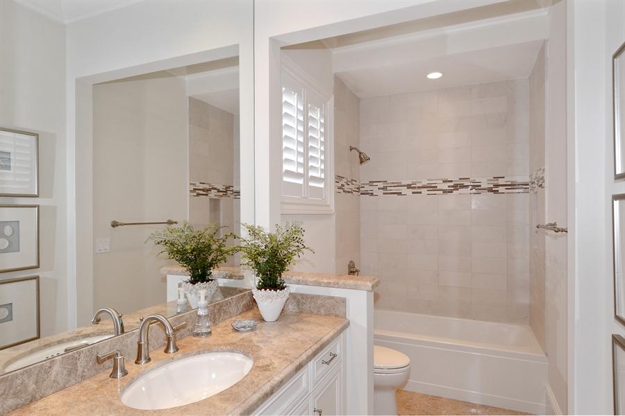 7770 Old Marsh Road Palm Beach Gardens, FL 33418 - Photo 16 of 23 old marsh guest bath