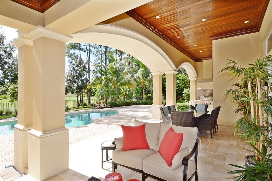 7770 Old Marsh Road Palm Beach Gardens, FL 33418 - Photo 18 of 23 old marsh great patio area