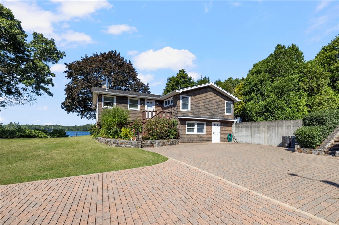 14 Betty Hill Road Narragansett, RI 02882 - Photo 6 of 33