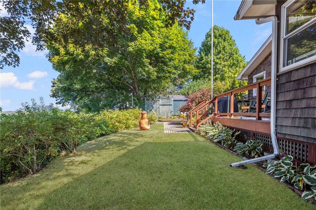 14 Betty Hill Road Narragansett, RI 02882 - Photo 9 of 33