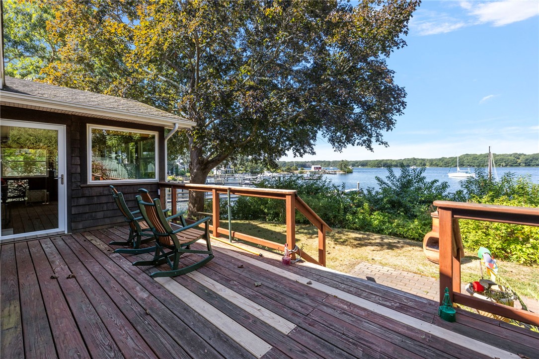 14 Betty Hill Road Narragansett, RI 02882 - Photo 10 of 33