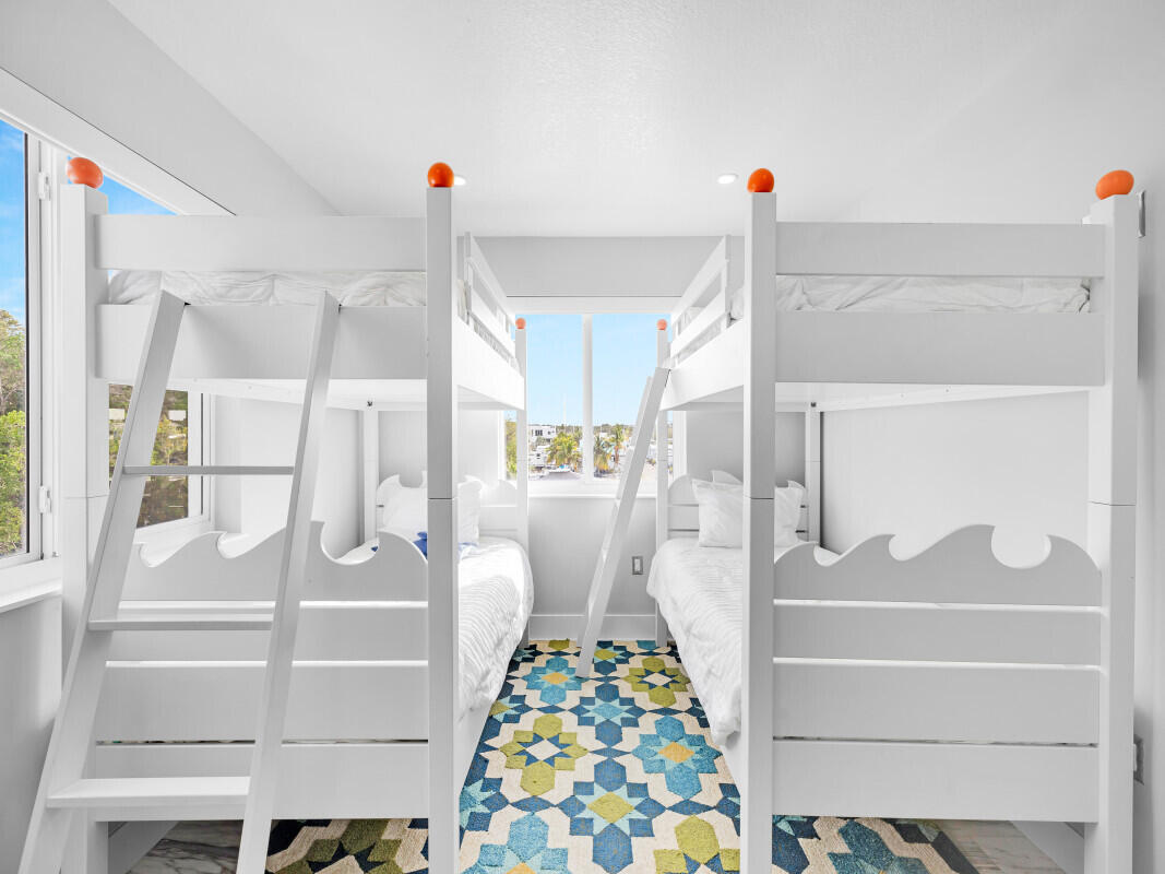 325 Calusa Street, Unit 359 Key Largo, FL 33037 - Photo 21 of 52 a view of entryway