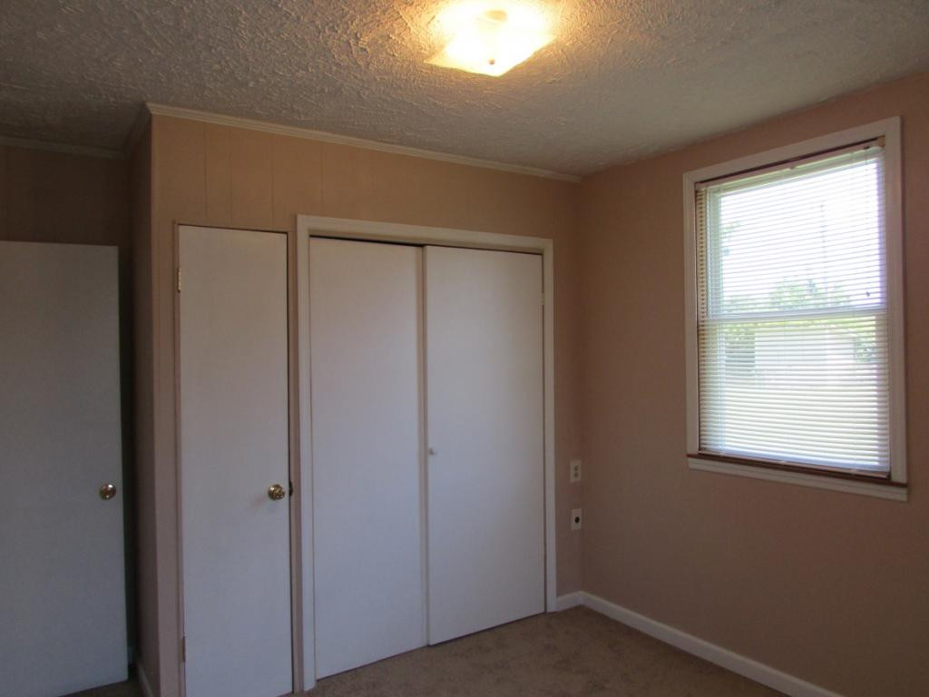 410 Orchard Road Elizabethton, TN 37643 - Photo 13 of 31 Photo 13