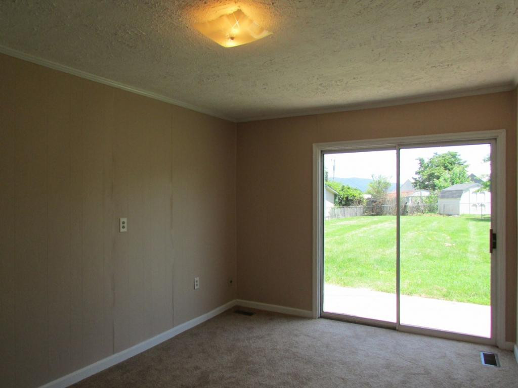 410 Orchard Road Elizabethton, TN 37643 - Photo 10 of 31 Photo 10