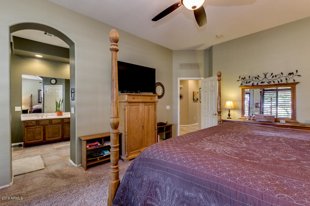 4271 East Buckboard Road Gilbert, AZ 85297 - Photo 17 of 30 25-Buckboard