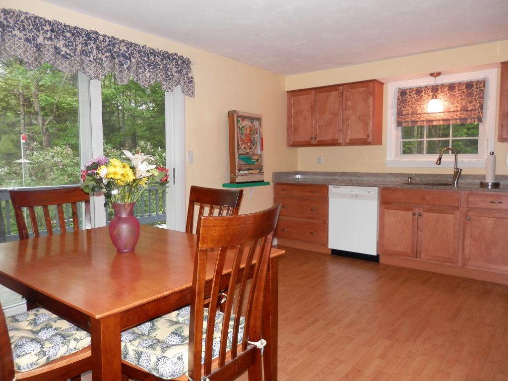 117 Deerhaven Road Weare, NH 03281 - Photo 12 of 25