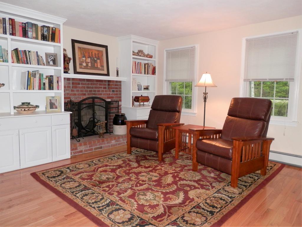 117 Deerhaven Road Weare, NH 03281 - Photo 13 of 25