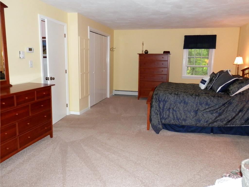 117 Deerhaven Road Weare, NH 03281 - Photo 17 of 25