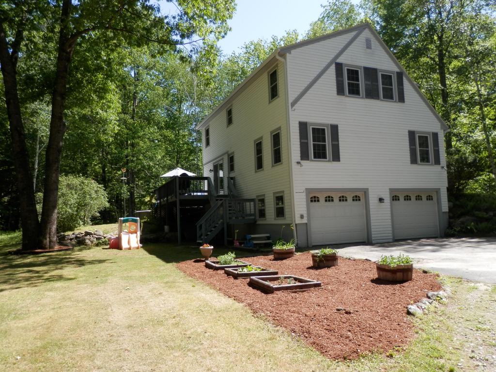 117 Deerhaven Road Weare, NH 03281 - Photo 3 of 25