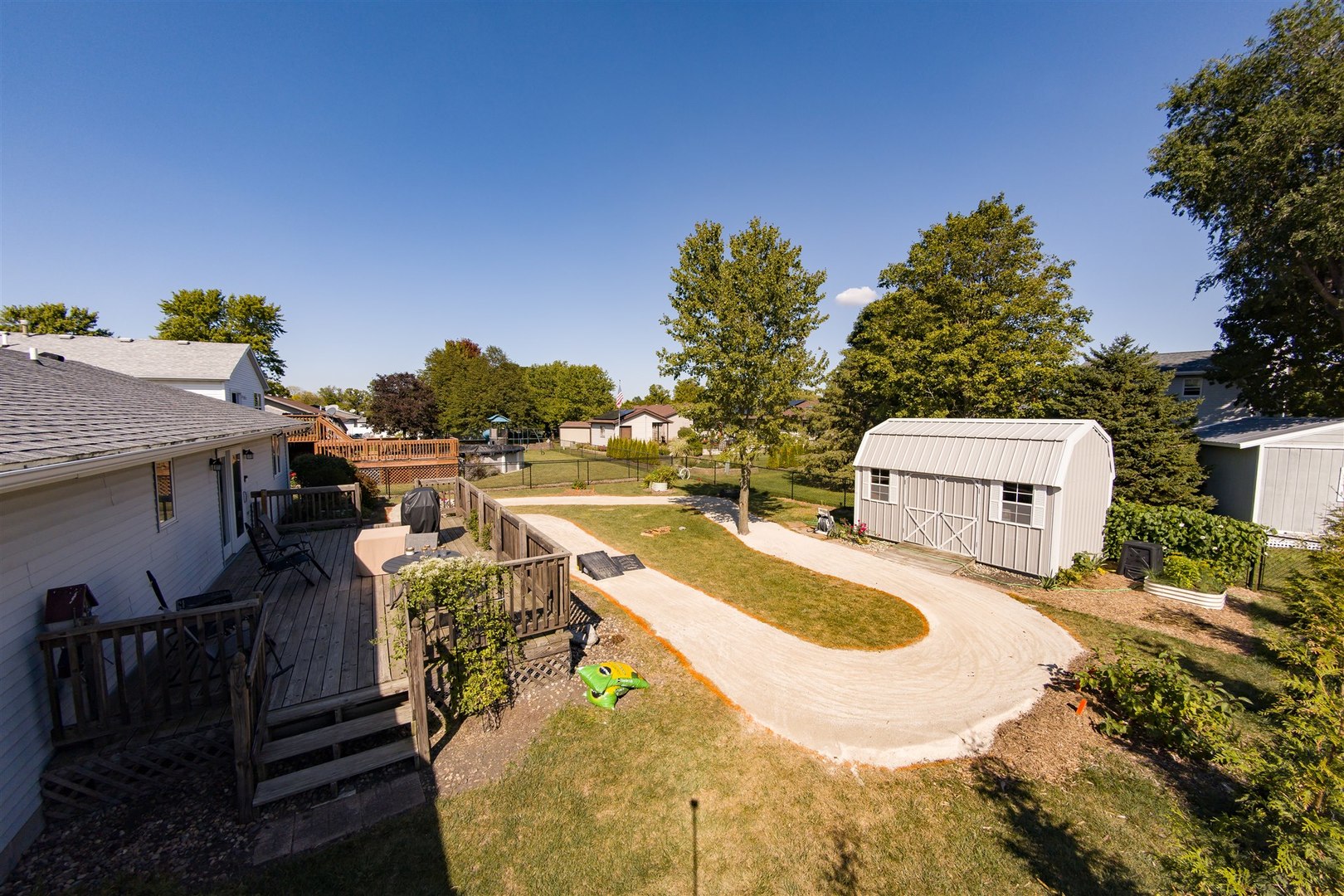 704 Franklin Way Pontiac, IL 61764 - Photo 36 of 39 a view of a swimming pool with a patio