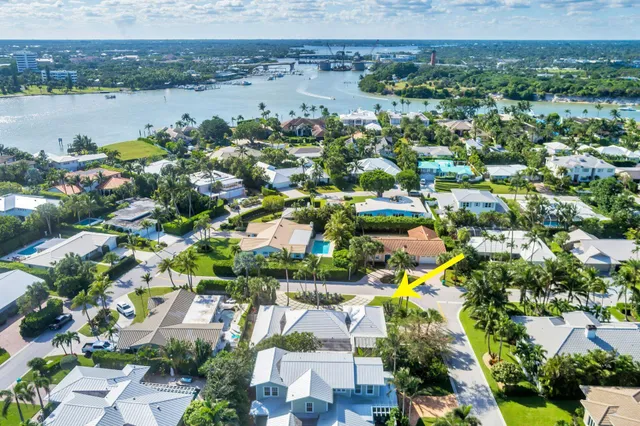 $3,595,000 | 234 Shelter Lane, Jupiter Inlet Colony, FL 33469