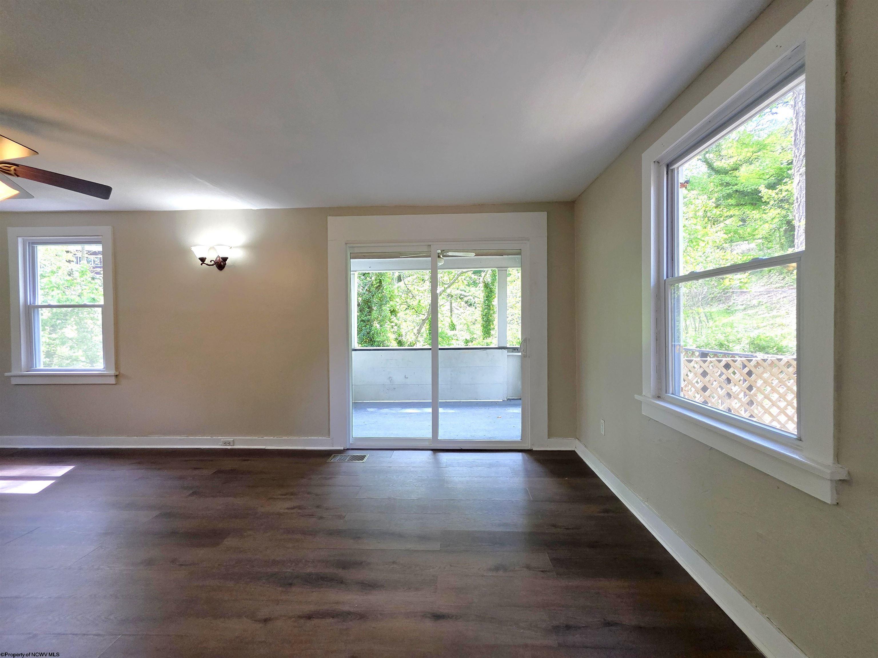 1300 Hillcrest Road Fairmont, WV 26554 - Photo 22 of 26 Gallery Image 22