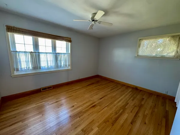 $1,600 | 1535 Monterey Court, Bettendorf, IA 52722