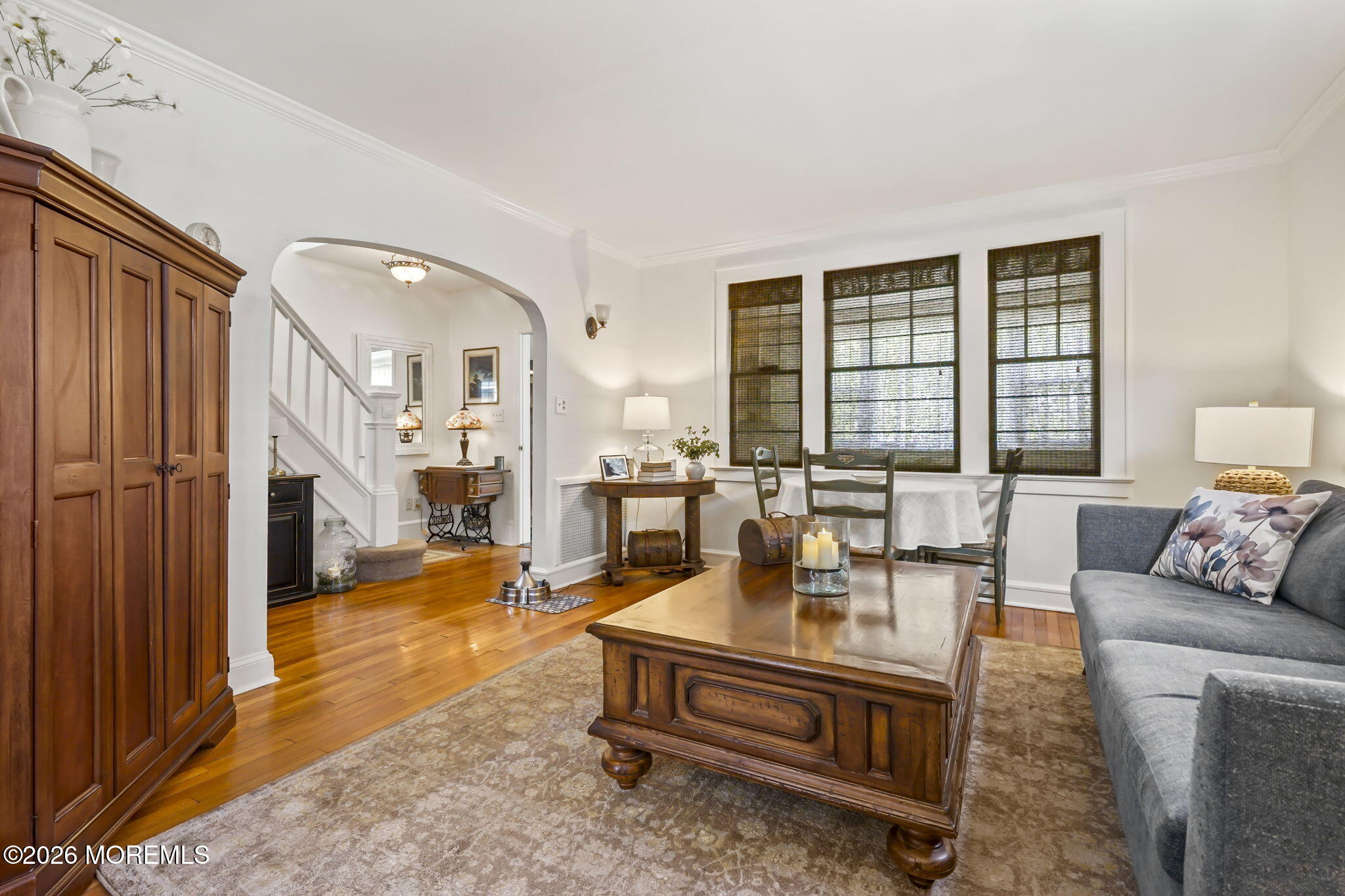 636 Ridgedale Avenue Woodbridge, NJ 07095 - Photo 6 of 32 7-web-or-mls-DSC08386