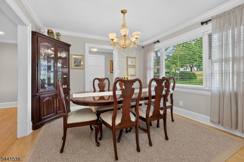 653 Foothill Road Bridgewater, NJ 08807 - Photo 8 of 41