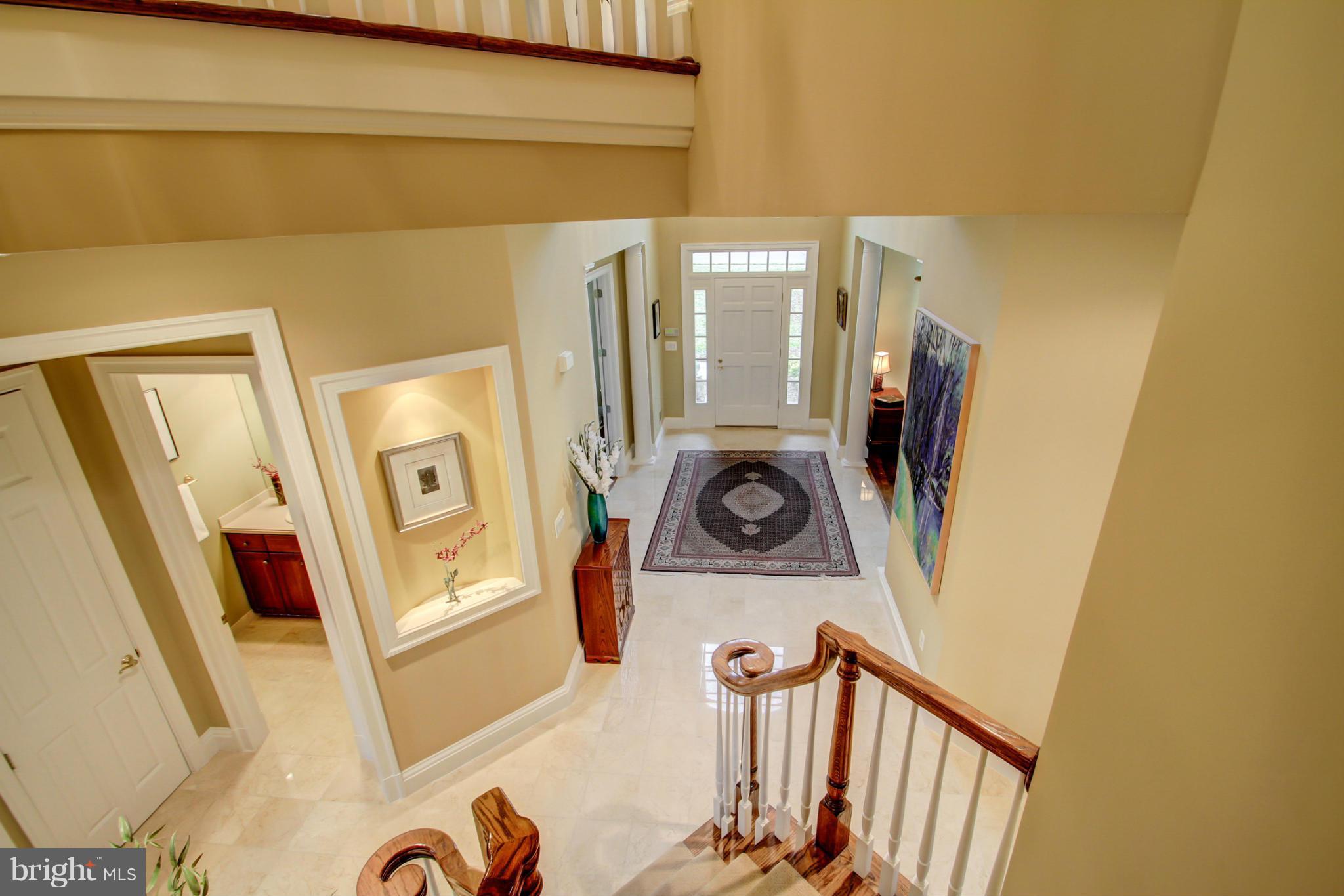 866 Centrillion Drive McLean, VA 22102 - Photo 14 of 30 Foyer Entry
