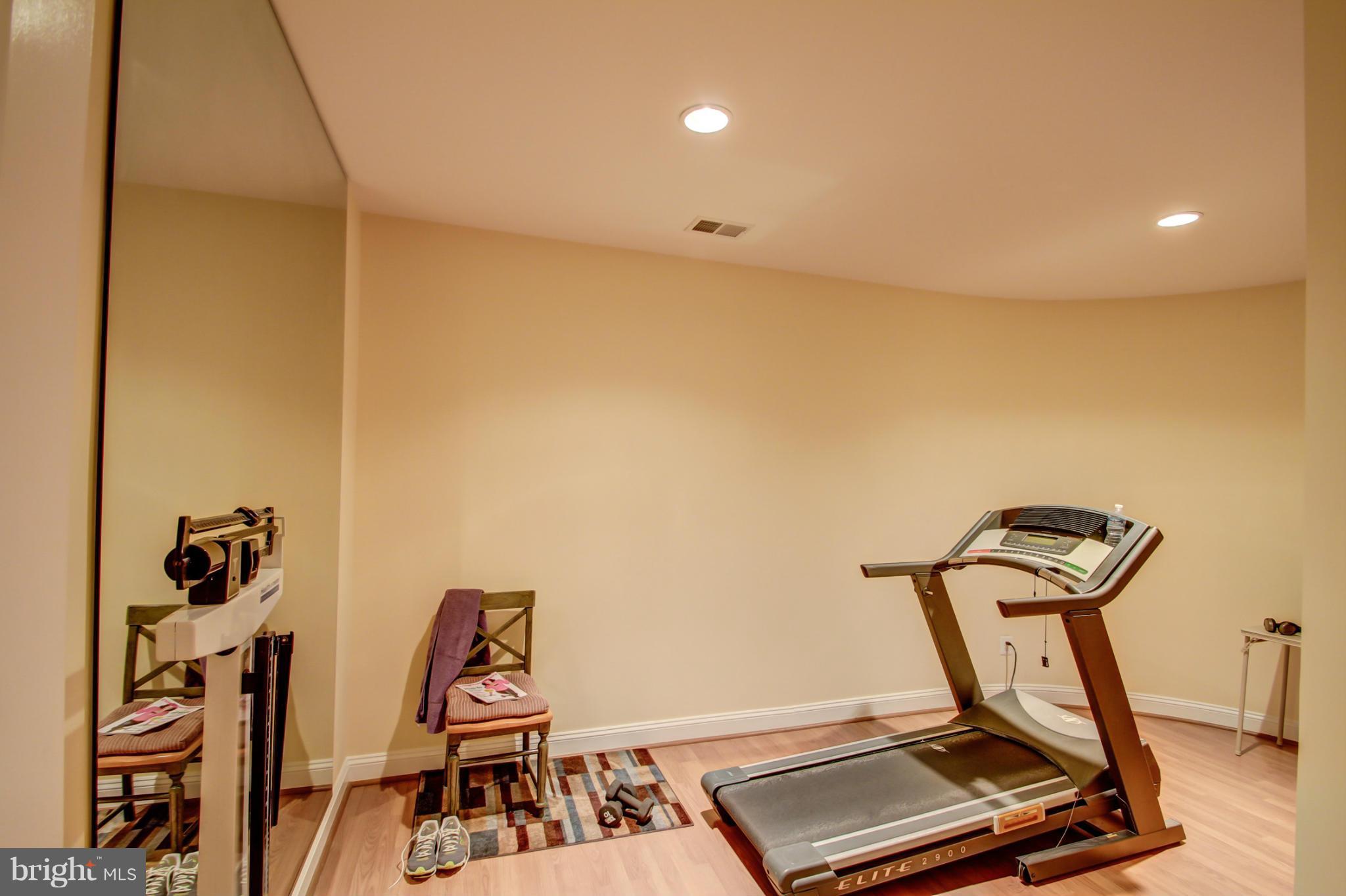 866 Centrillion Drive McLean, VA 22102 - Photo 25 of 30 Lower Level Exercise Room
