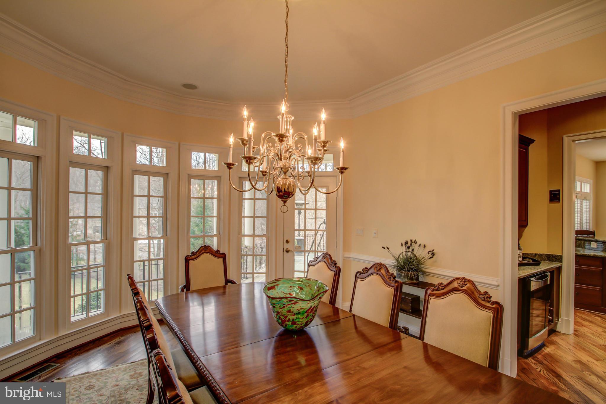 866 Centrillion Drive McLean, VA 22102 - Photo 8 of 30 Dining Room