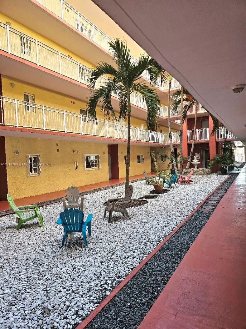 21 East 3rd Street, Unit 307 Hialeah, FL 33010 - Photo 20 of 20