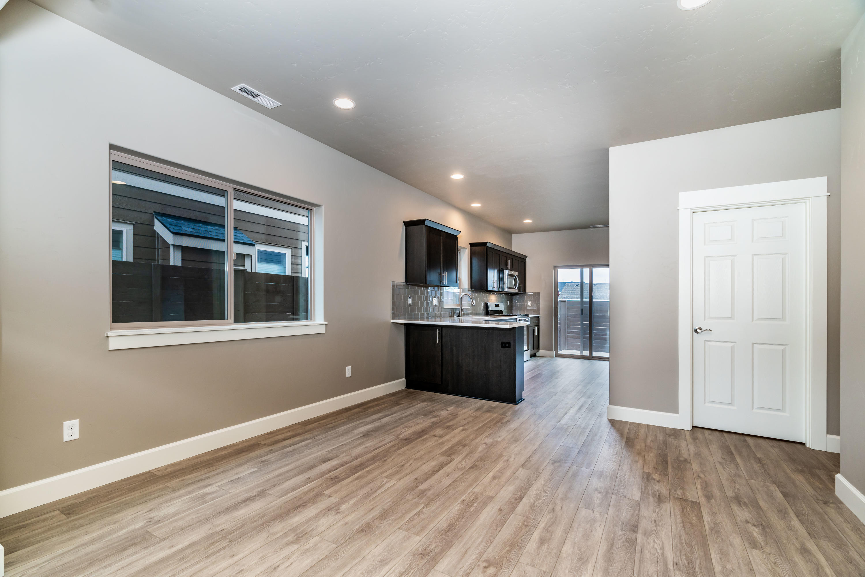 20595 Rolen Avenue, Unit LOT 166 Bend, OR 97702 - Photo 26 of 41 18 Stone Creek 135-20