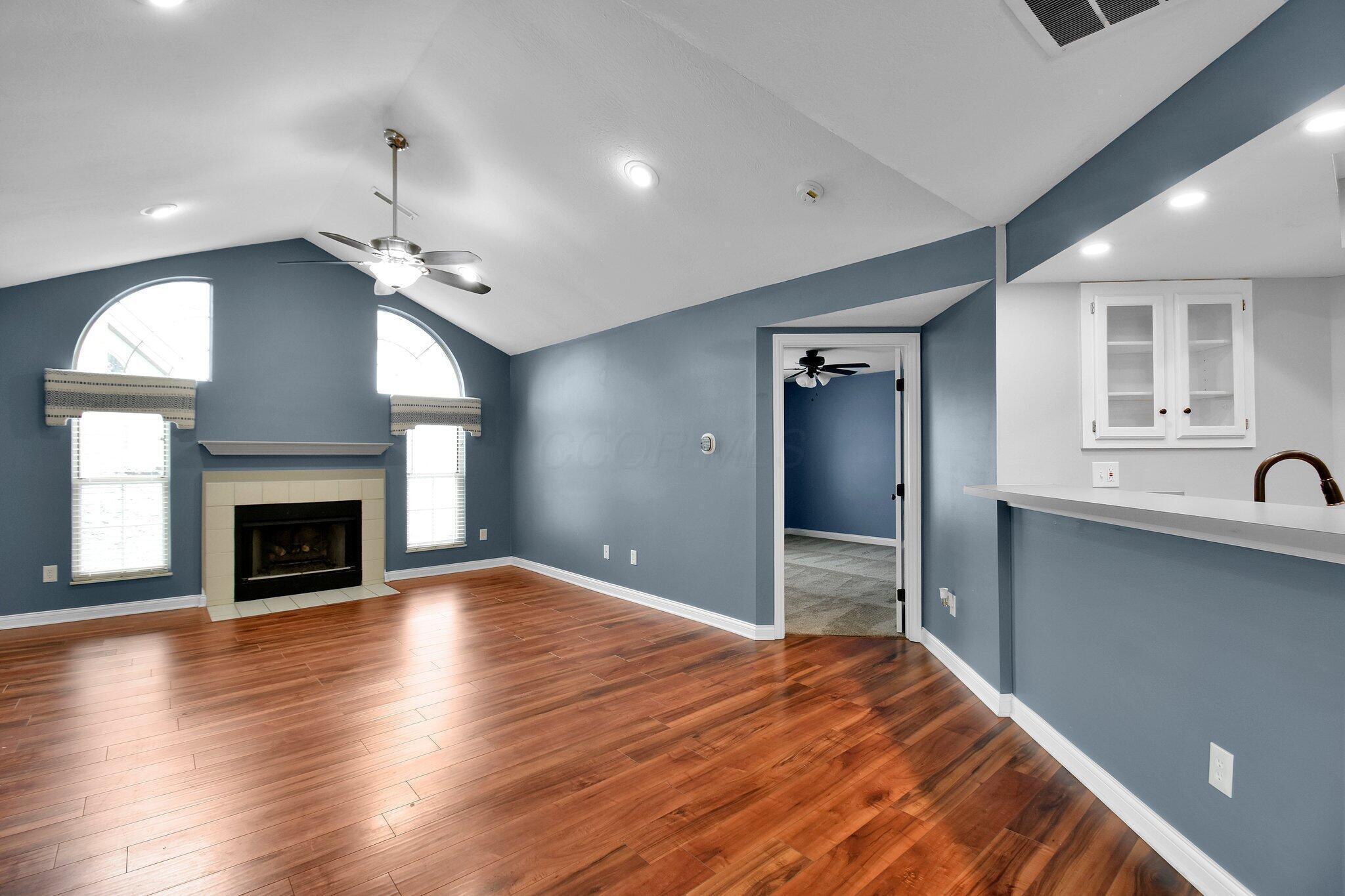 421 Hidden Ravines Drive Powell, OH 43065 - Photo 7 of 37 Great Room