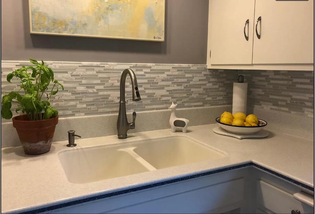 823 Cieneguitas Road Santa Barbara, CA 93110 - Photo 11 of 20 kitchen1