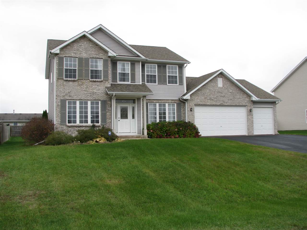 11030 Chicory Ridge Way Roscoe, IL 61073 - Photo 1 of 20 Gallery Image 1